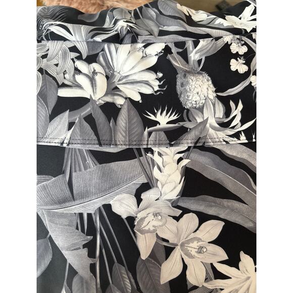 Queen of The Court Skort Botanical Print Sz M Black & White Tennis Pickle Ball - Picture 7 of 8